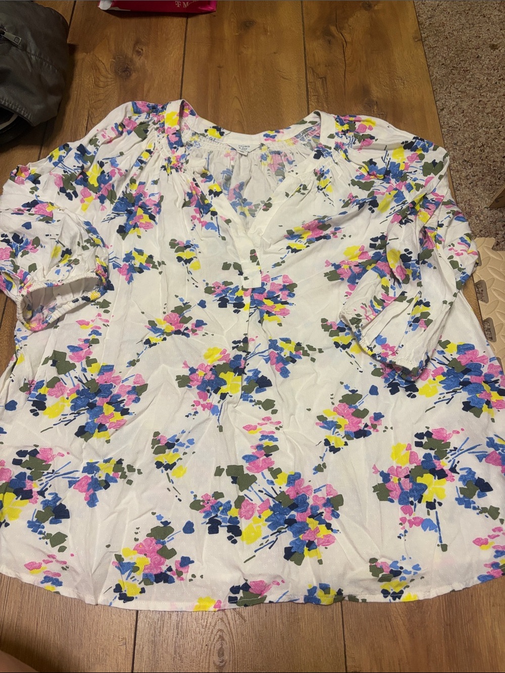 crown & ivy White Floral Split-Neck Tunic with Pink, Blue & Yellow Accents